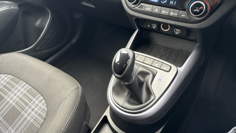 Hyundai i10 1.0 [63] Premium 5dr Auto [Nav] Petrol Hatchback